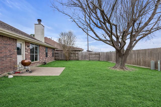 19615 Amistad Drive, Tomball, TX 77375