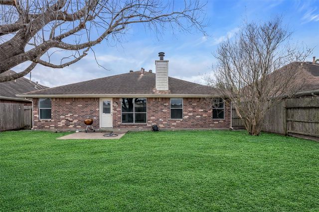 19615 Amistad Drive, Tomball, TX 77375