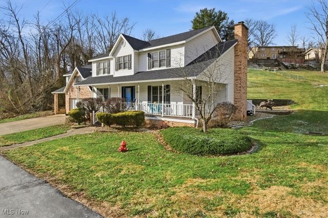 1621 Lakewood Circle, Washington, WV 26181