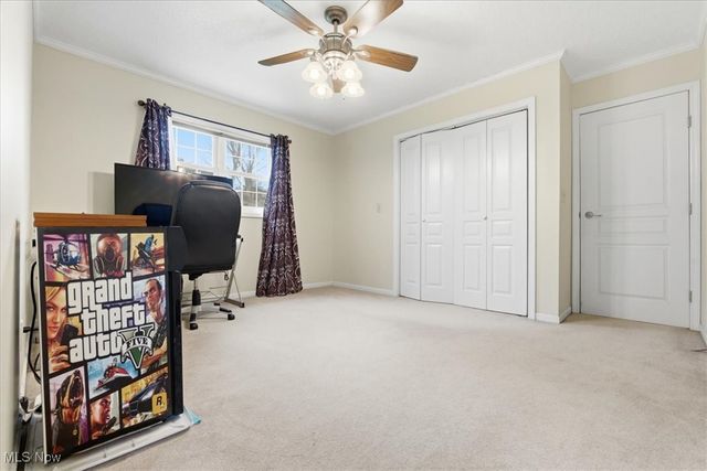 1621 Lakewood Circle, Washington, WV 26181