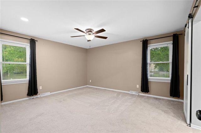 3712 SW Christiansen Drive, Blue Springs, MO 64014