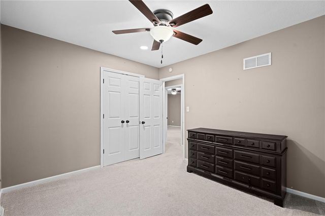 3712 SW Christiansen Drive, Blue Springs, MO 64014
