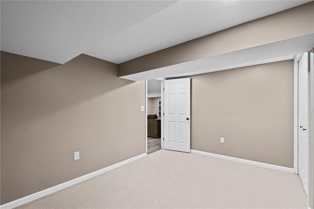 3712 SW Christiansen Drive, Blue Springs, MO 64014