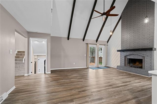 3712 SW Christiansen Drive, Blue Springs, MO 64014