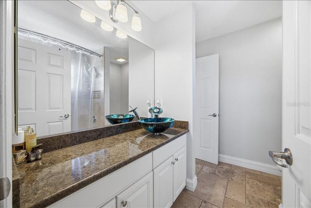 13231 MEERGATE CIRCLE, Orlando, FL 32837