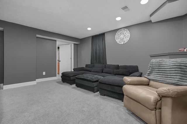 1199 Riva Ridge Boulevard, Columbus, OH 43230