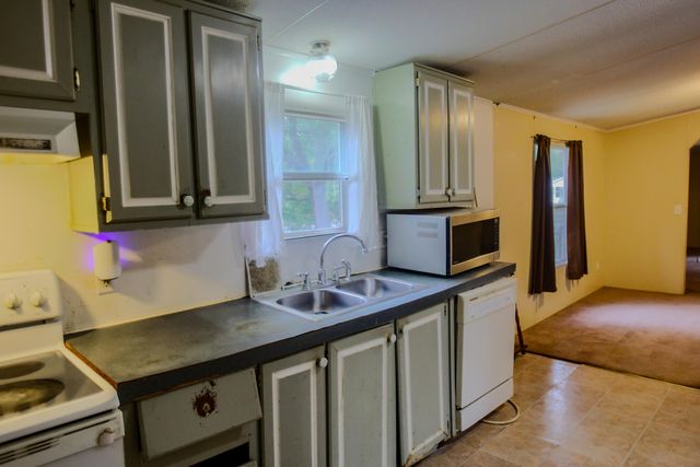 206 W Poplar Branch Drive, Moncks Corner, SC 29461