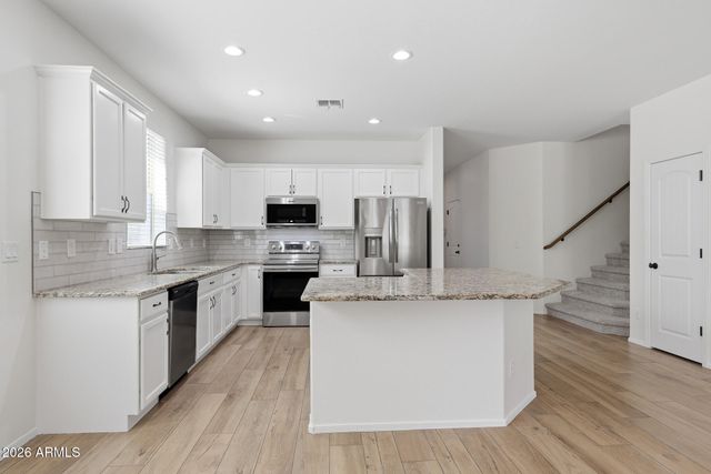 7857 W MOLLY Drive, Peoria, AZ 85383