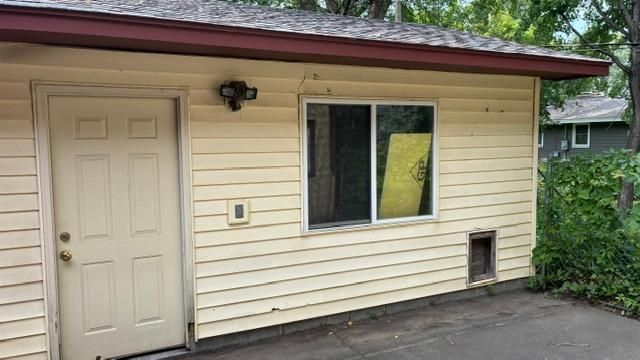 5840 Tennison Drive NE, Fridley, MN 55432
