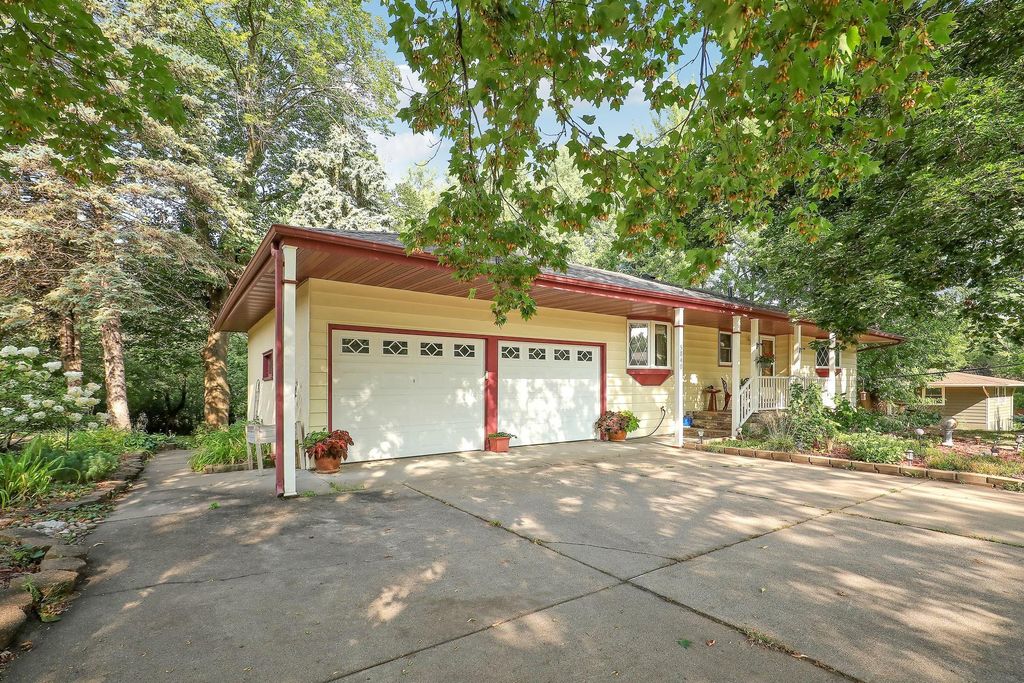 5840 Tennison Drive NE, Fridley, MN 55432 — photo 4