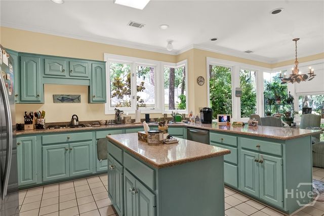 4 Quahog Lane, Savannah, GA 31411