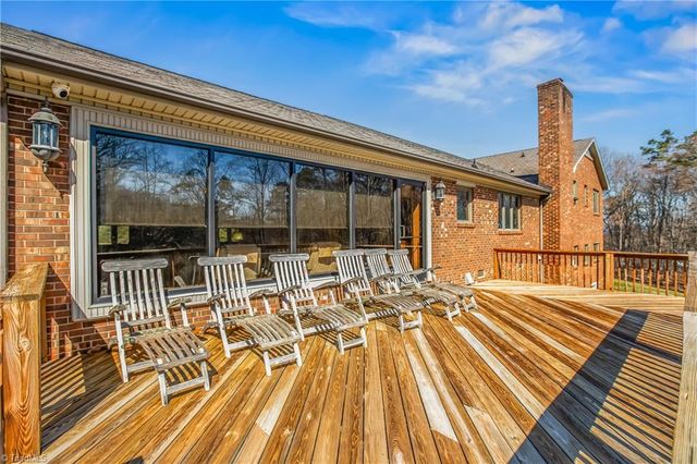 3605 Nc 268, Siloam, NC 27047