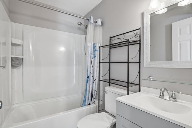 12280 Syracuse Street, Taylor, MI 48180