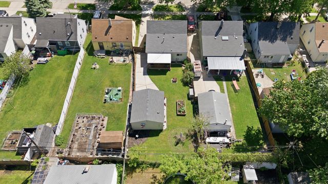12280 Syracuse Street, Taylor, MI 48180