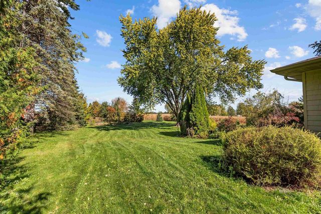 W6158 EVERGLADE ROAD, Greenville, WI 54942