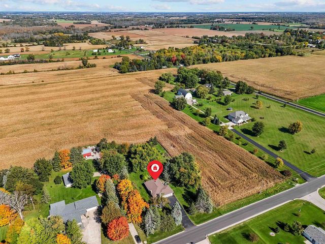 W6158 EVERGLADE ROAD, Greenville, WI 54942