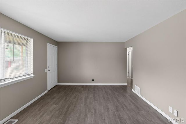 10251 Dacey Court, St Louis, MO 63136