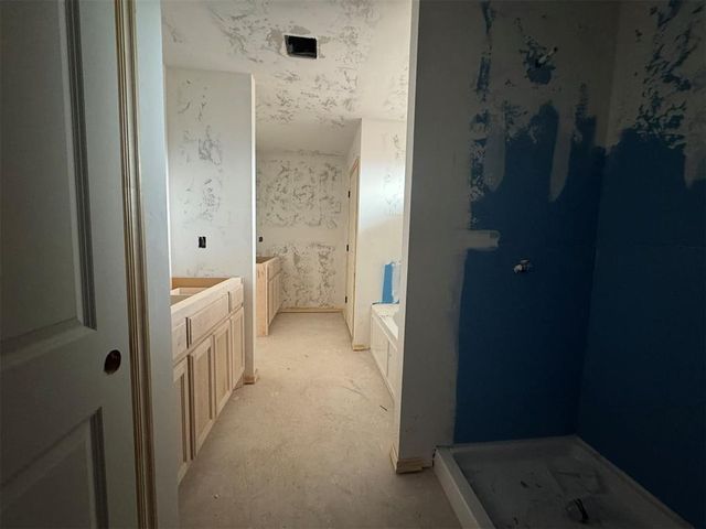 24951 Belmont Pass, Cashion, OK 73016