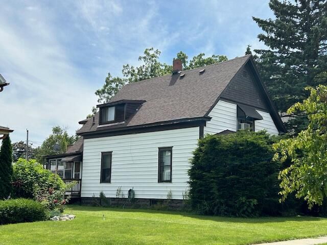 1104 Pleasant STREET, Lake Geneva, WI 53147