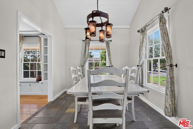 12151 La Maida Street, Valley Village, CA 91607