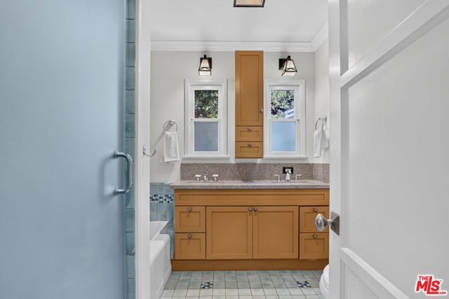 12151 La Maida Street, Valley Village, CA 91607