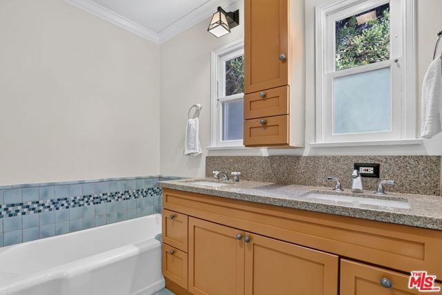 12151 La Maida Street, Valley Village, CA 91607