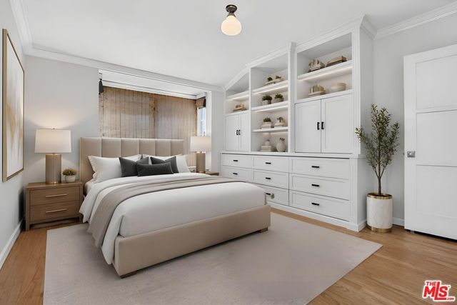 12151 La Maida Street, Valley Village, CA 91607