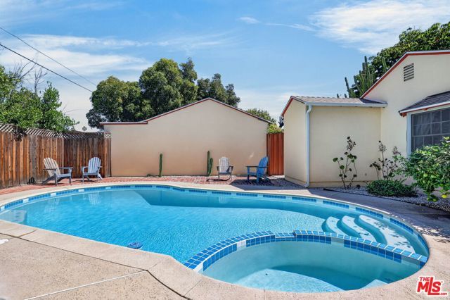 12151 La Maida Street, Valley Village, CA 91607
