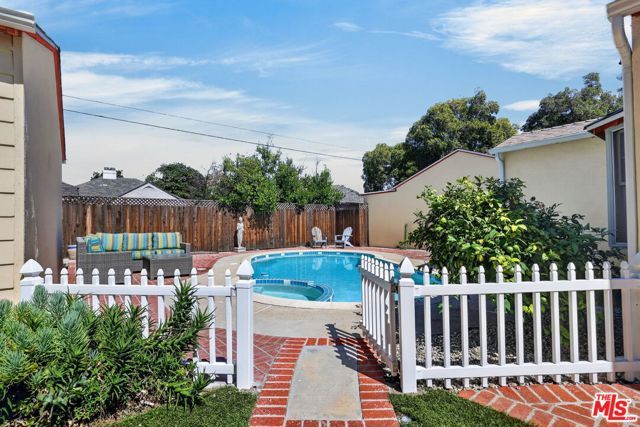 12151 La Maida Street, Valley Village, CA 91607