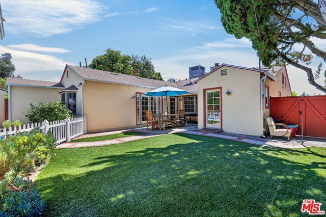 12151 La Maida Street, Valley Village, CA 91607