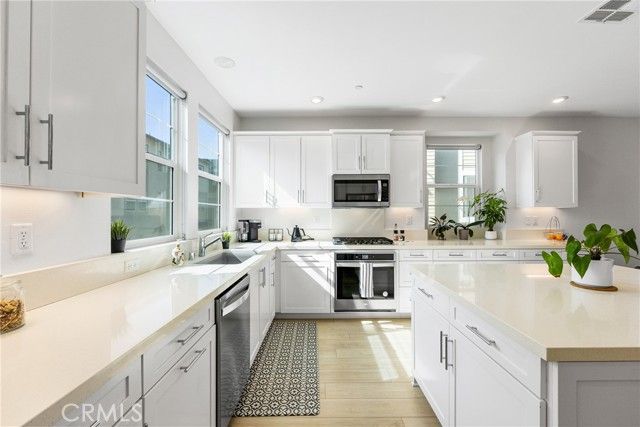 27113 Valley Oak Pl, Valencia (santa Clarita), CA 91381