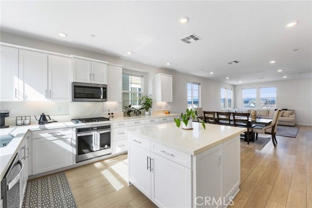 27113 Valley Oak Pl, Valencia (santa Clarita), CA 91381