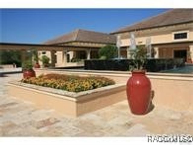 3201 N Canterbury Lake Drive, Hernando, FL 34442