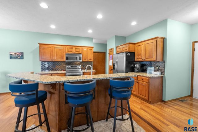 2317 S Katie Ave Avenue, Sioux Falls, SD 57106