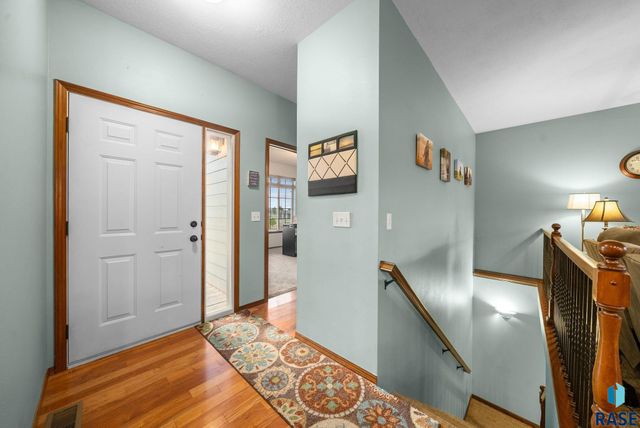 2317 S Katie Ave Avenue, Sioux Falls, SD 57106