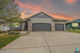 2317 S Katie Ave Avenue, Sioux Falls, SD 57106
