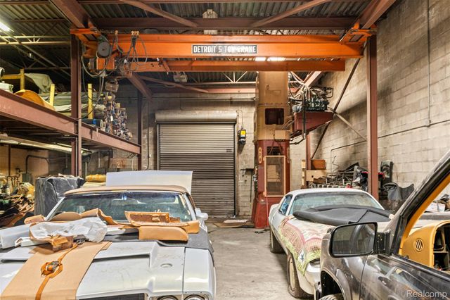 15400 Telegraph Road, Redford Charter Township, MI 48239