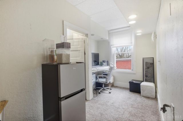 2342 Stratford Avenue, Cincinnati, OH 45219