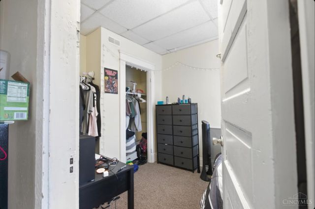 2342 Stratford Avenue, Cincinnati, OH 45219