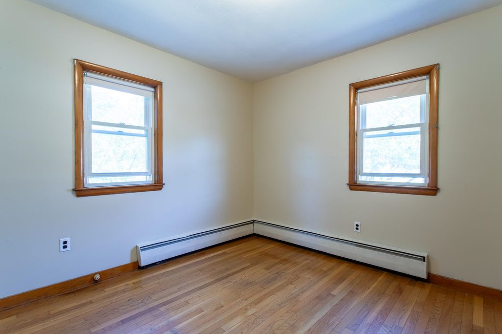 Image 11 of property listing at 16 Tuck Road, Hampton, NH 03842