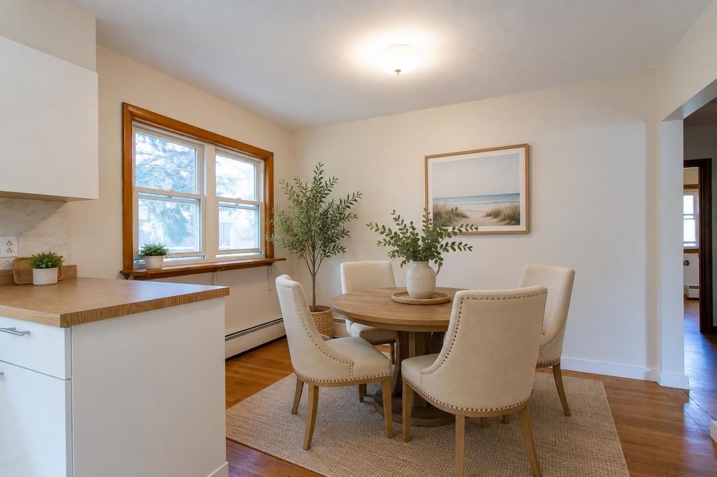 Image 7 of property listing at 16 Tuck Road, Hampton, NH 03842