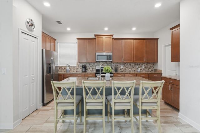 4722 SLEEPY HOLLOW DRIVE, Kissimmee, FL 34746
