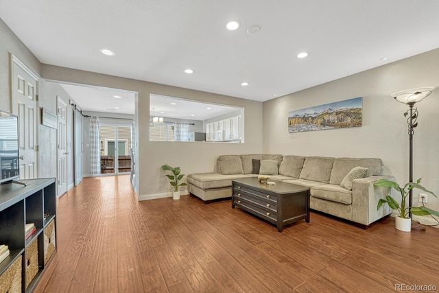 7832 S Kittredge Circle, Englewood, CO 80112