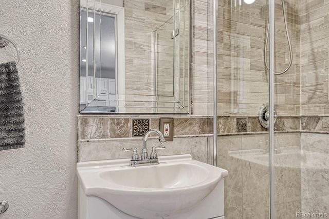 7832 S Kittredge Circle, Englewood, CO 80112