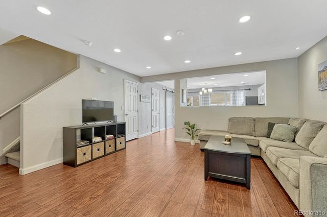 7832 S Kittredge Circle, Englewood, CO 80112