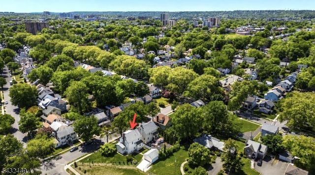 26 Lafayette Ave, East Orange City, NJ 07017