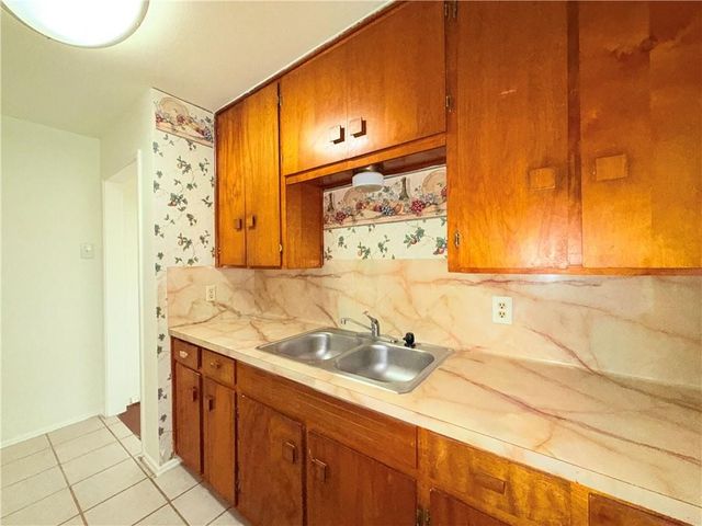 4725 Wynona Dr, Corpus Christi, TX 78411