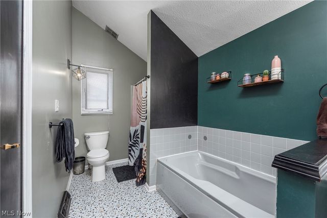 21573 Montclare Boulevard, Strongsville, OH 44149