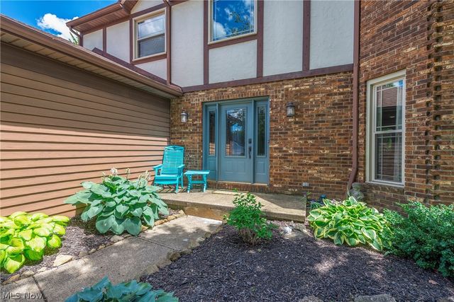 21573 Montclare Boulevard, Strongsville, OH 44149