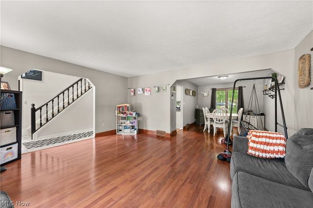 21573 Montclare Boulevard, Strongsville, OH 44149